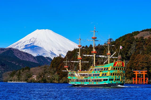 观看日本新年的风物诗“箱根驿传”,顺道走访箱根推荐的观光景点