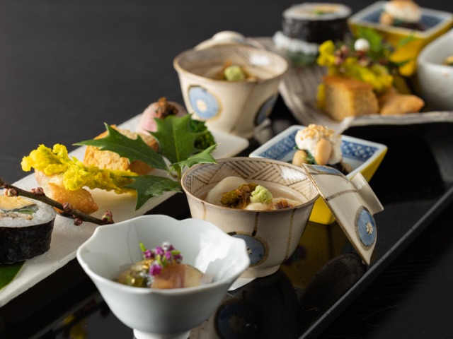 5 restaurants with amazing atmospheres that guests will want to visit after dipping in famous Atami hot springs / Atami, Shizuoka