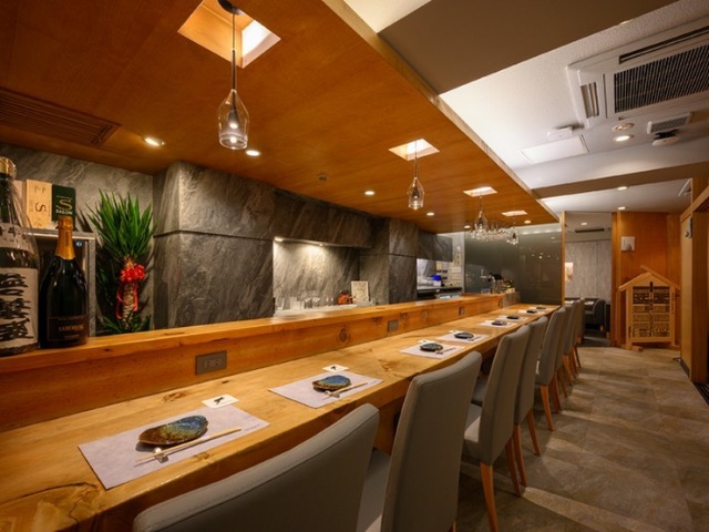 火鍋的季節到了！東京5家特色餐廳可以讓您品嚐到與眾不同、不斷變化的火鍋料理