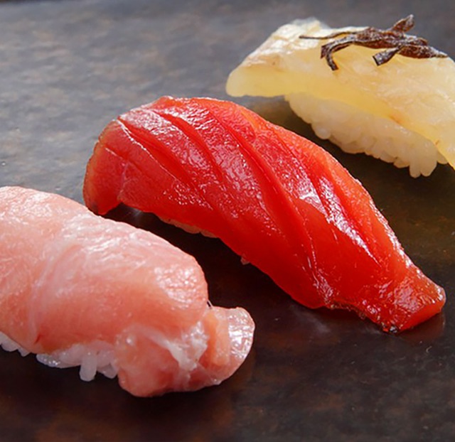 在吧檯座位享用精萃！成熟的成年人都應該知道的5家頂級壽司店｜大阪