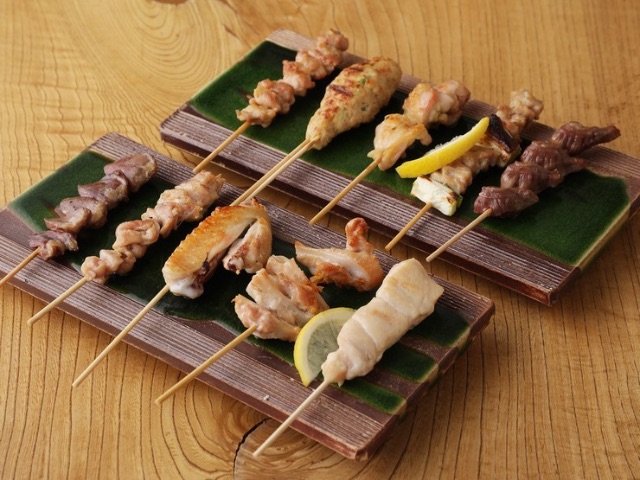 Finish off Kyoto gourmet with Japanese sake. 5 restaurants which have dependable sake masters / Kyoto
