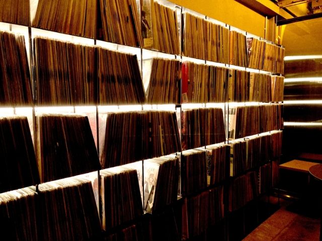 Roppongi | A New Frontier in Music & Museums - A Must-Visit Record Bar in Tokyo's Night, Enveloped in Fine Music【MUSIUM】