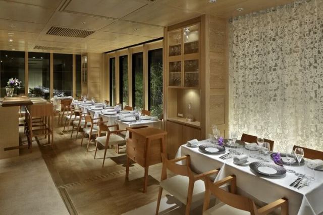 1. I・K・U Aoyama (Rooftop: Snow Peak Glamping)