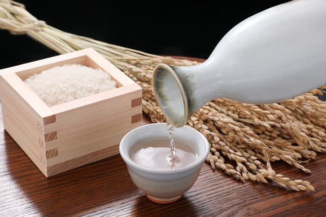 [타이틀] 사케로 일본 음식을 더 맛있게 만드세요!