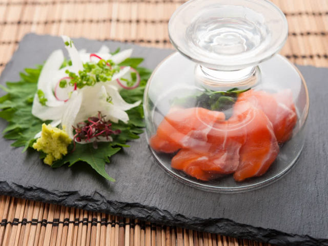 2. 美味鮮魚謎之店。 鱗~UROKO~