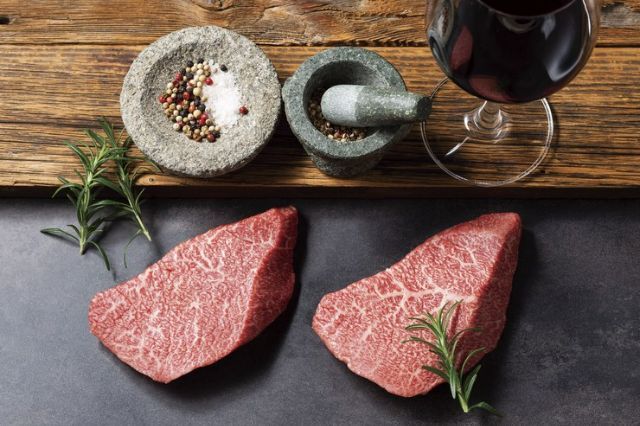 최고의 맛을 즐기세요, 긴자의 5가지 와규 야키니쿠 레스토랑