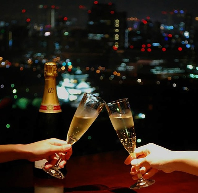 推薦約會勝地！5家可以欣賞美麗夜景的精選餐廳 | 大阪