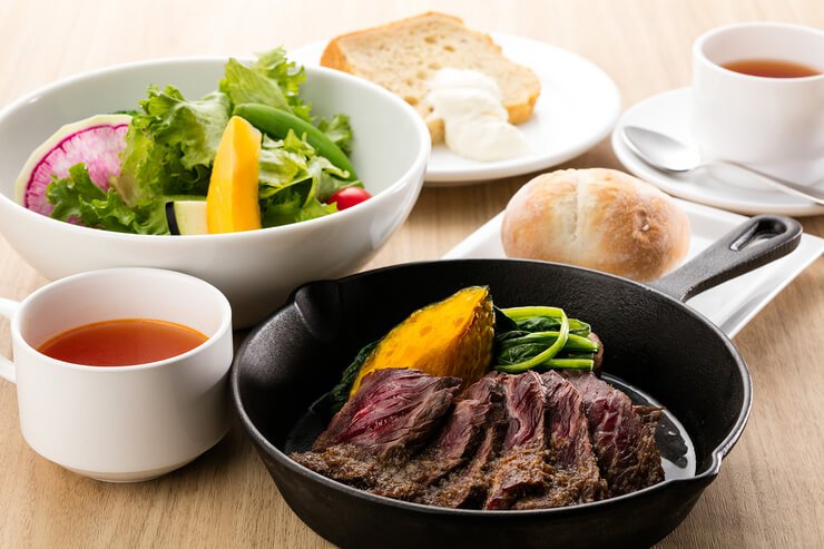 10. 蔬菜的力量與大地的恩惠　GREEN　GRILL　澀谷店