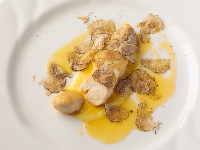Enjoy authentic Italian cuisine without hesitation. A Trattoria where guests can encounter the authentic cuisine while forgetting the bustle of the city