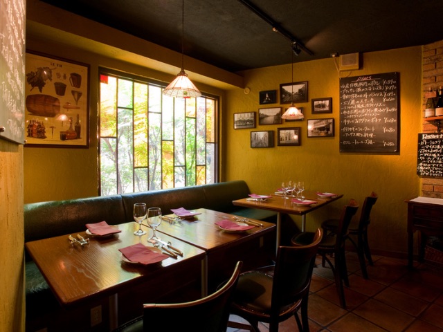 冬天就是要吃火鍋！用別具一格的世界火鍋，讓身體暖和起來｜5家東京餐廳 