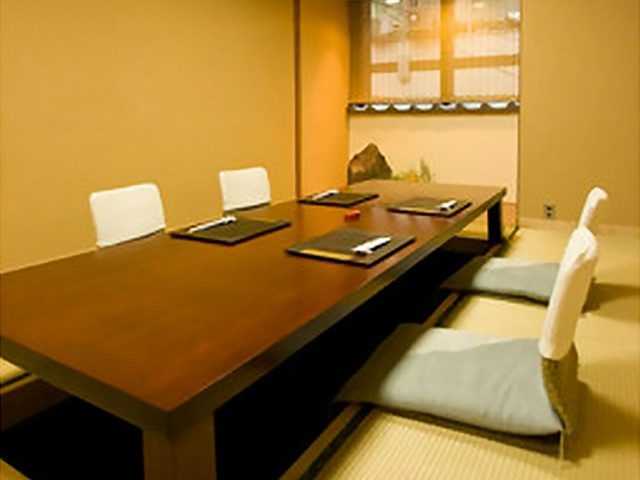 冬天就是要吃壽喜燒、涮涮鍋！ 適合家人和夥伴團聚的5家推薦餐廳｜東京 