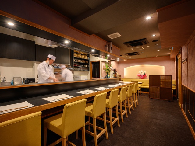 在日本國內外都擁有超人氣的旅遊區域「淺草」，令人想去探訪的5家日式餐廳｜東京 