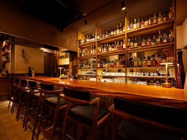 六本木 | 音乐×博物馆的融合  于东京的夜晚期待着您的到来，优质音乐环绕店内的唱片酒吧【MUSIUM】