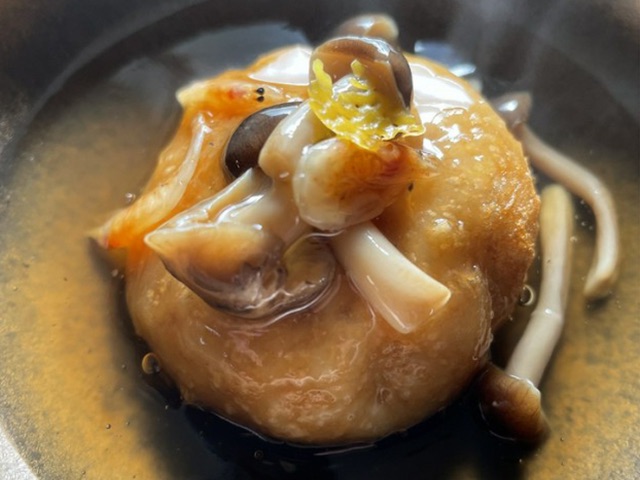 Japanese cooking colored with local vegetables and seasonal ingredients, which guests can enjoy while being themselves