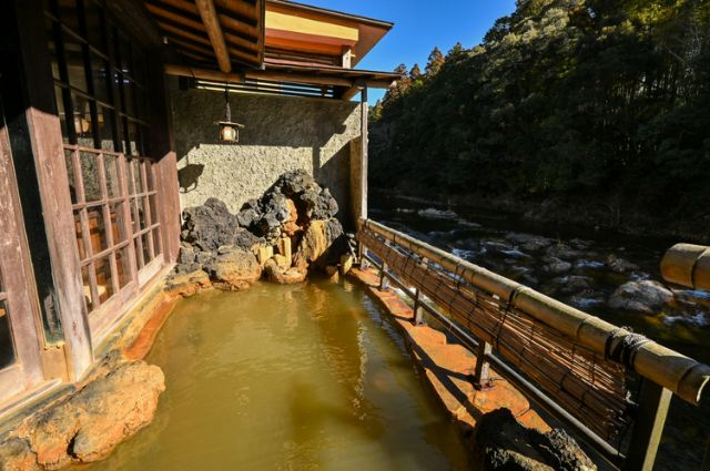 Exploring Shinshiro: A City Packed with Japanese Charm. Immerse Yourself in Local Travel, Enjoying Nature, Hot Springs, and Cuisine | Shinshiro City Wellness Tour