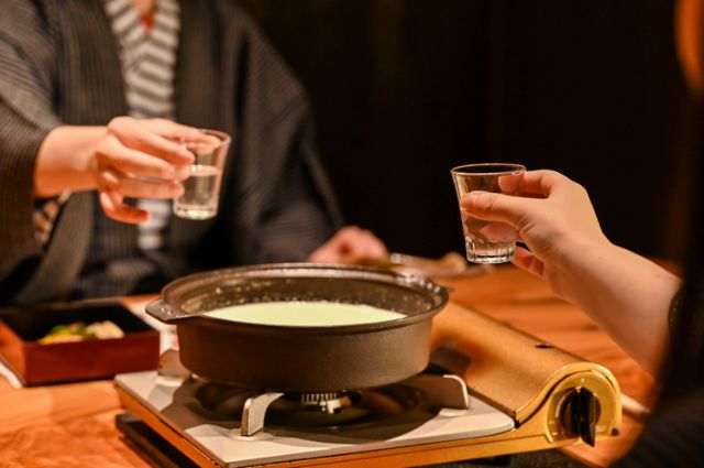 7:00 pm: Horai Beef shabu-shabu on the last night.