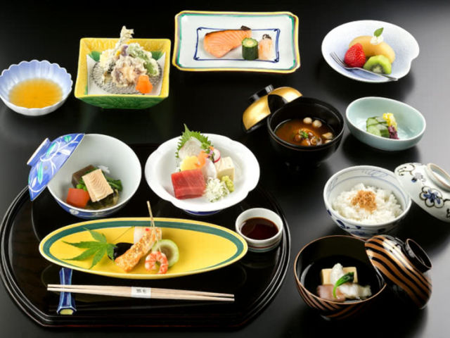 9. Kaiseki Hisagoan