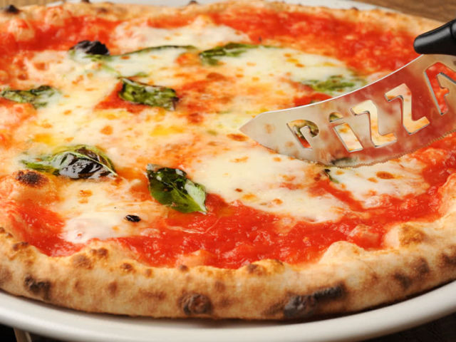 7. Pizzeria e Bar La Voce