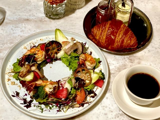 Italian / French [RACINES] Tower Plaza 3F