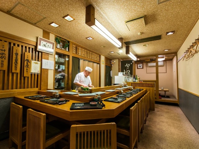 Drop by these restaurants! 5 famous restaurants where the materials, craftsmanship, and sense truly shine / Susukino in Sapporo