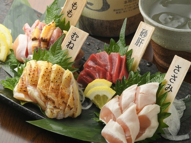 5 restaurants where guests can enjoy a comfortable time with friends until late at night without worrying about the time / Tokyo