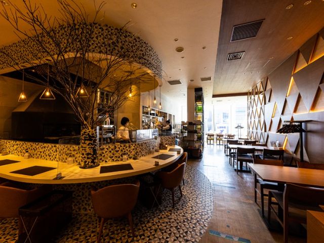 在受歡迎的東京地區銀座品嚐法式和義式料理｜東京・銀座