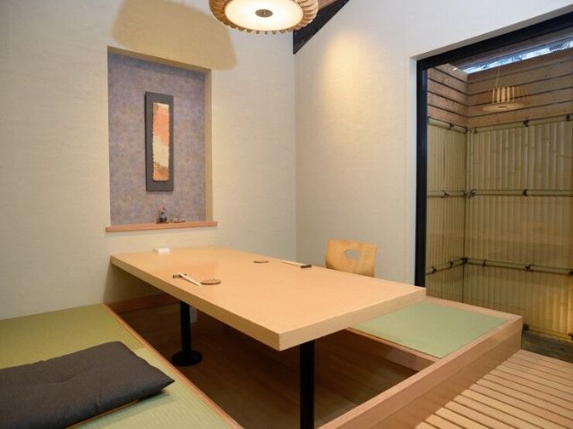 Must-Visit Sushi, Yakiniku, and Japanese Cuisine Restaurants in Okinawa's Naha