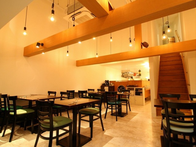 環境舒適、餐品量足的法餐小店 