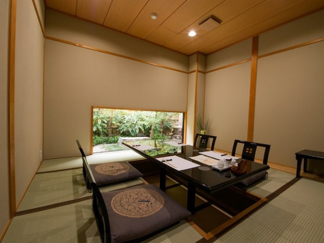 Guests can get their fill of the winter luxury fugu in the best area for it! 5 restaurants in Shimonoseki and Ube / Yamaguchi