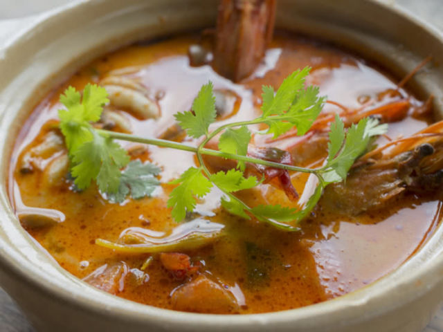 아시안 허브 레스토랑 카페 Kurukuma (난조시)
