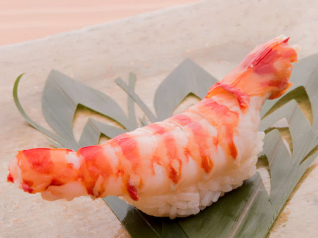11.Sushi Dokoro Motoi (Naha-shi)