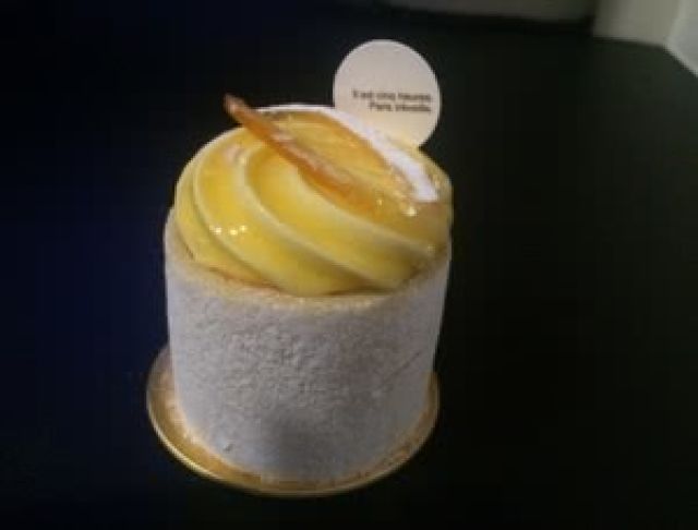 2. Patisserie Paris S'eveille