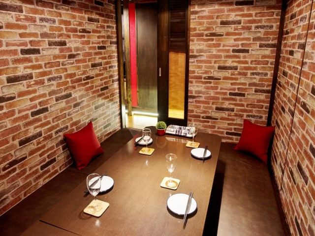 Recommended by Locals - Top 15 Drinking Spots in Osaka That Serve Great Food