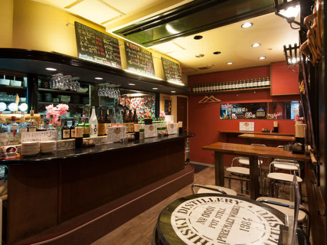 Recommended by Locals - Top 15 Drinking Spots in Osaka That Serve Great Food