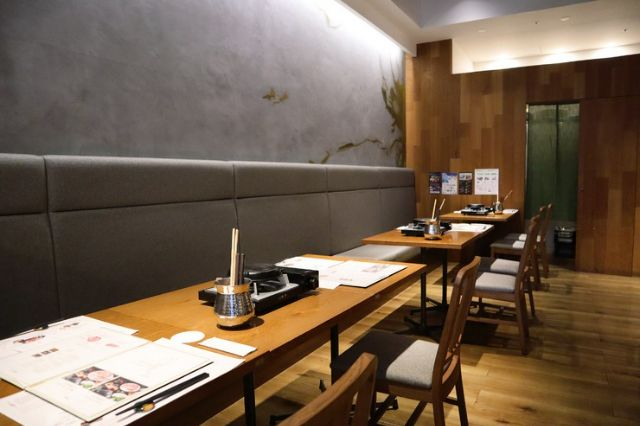 도쿄에서 매우 인기 있는 스키야키 맛집 15곳