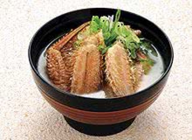 여러분이 홋카이도 여행에서 놓치지 말아야 할 Hearty 해물 요리 Rice Bowls