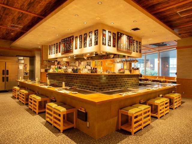 Top 15 Hidden Places in Shibuya to Have Lunch at