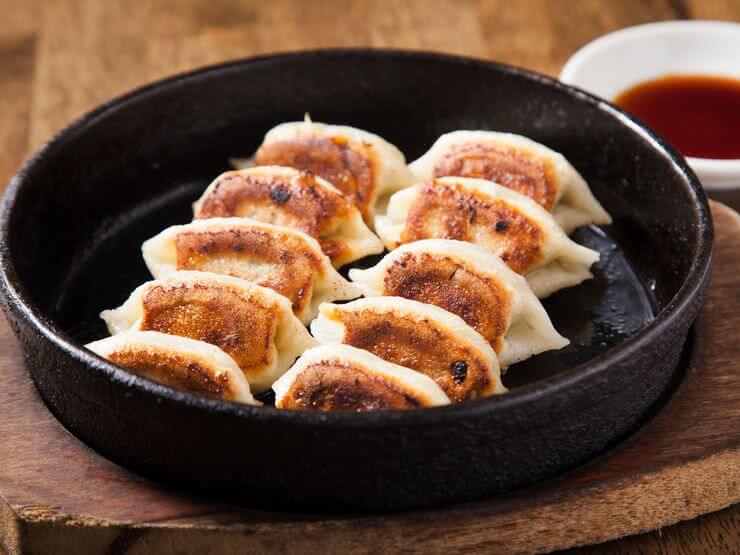 1,000 JPY 이하로 점심을 먹자! 후쿠오카에서 꼭 가봐야 할 식당
