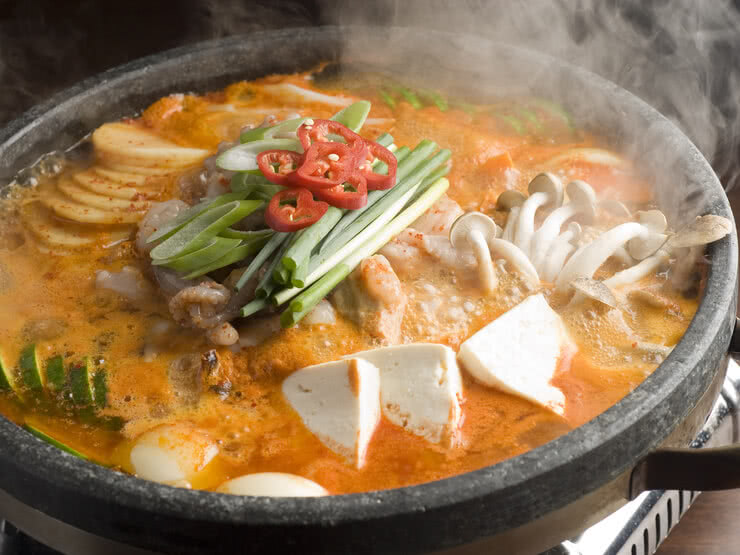 1,000 JPY 이하로 점심을 먹자! 후쿠오카에서 꼭 가봐야 할 식당