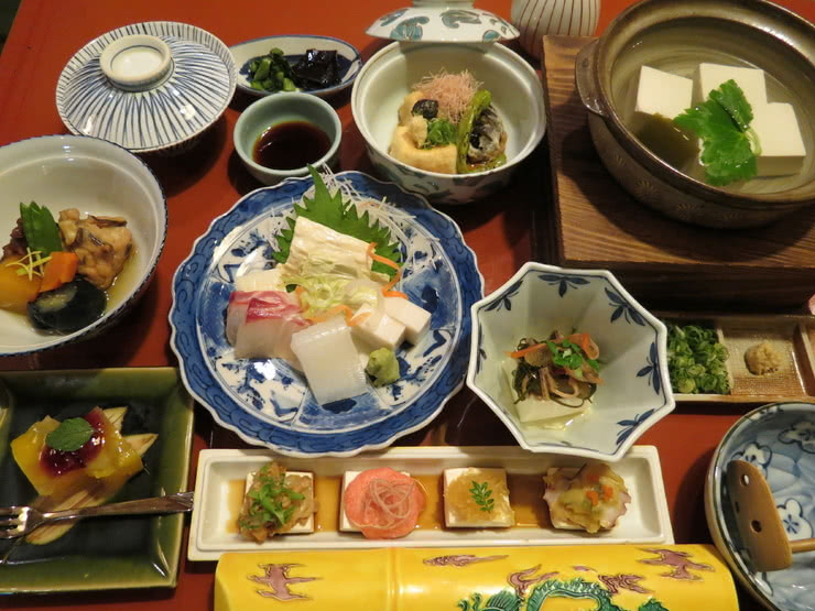 13. Tofu and Osaka Cuisine Noritake Sheraton Miyako Hotel Osaka (Osaka-Uehommachi - Kaiseki)