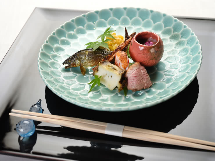 10. Gion Nishi (Gion-shijo)