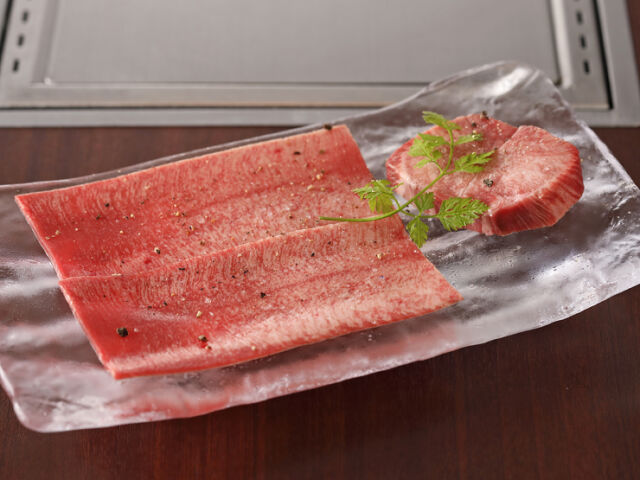 TENKU YAKINIKU Restaurant SEIYUZAN 요리