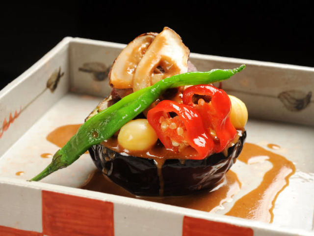 Top 15 Easily Accessible Restaurants that Offer Dishes Unique to Kyoto