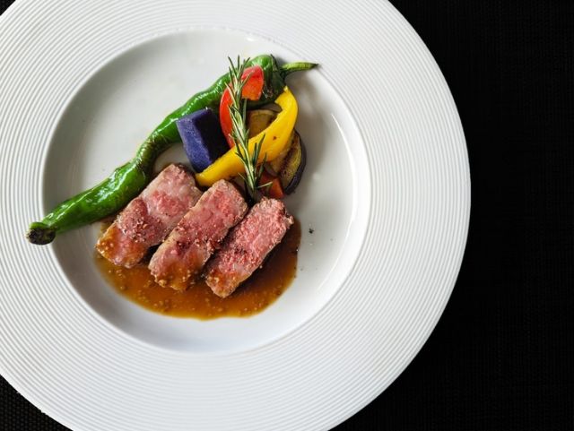 33. Italian Restaurant Tavola D'oro