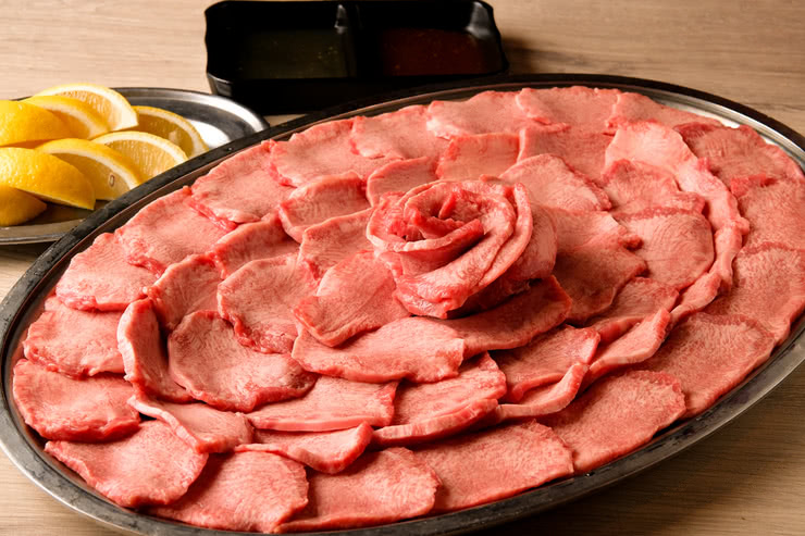 4. 야키니쿠 Rikimaru 남바 미나토마치 지점 (남바)