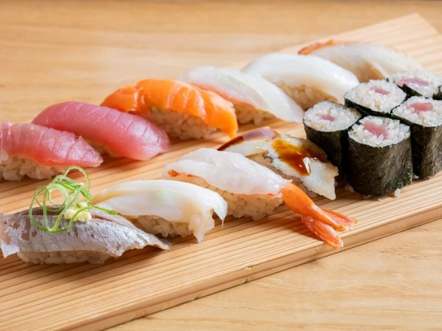 18. 스시 가키 신주쿠스시에비스 신주구니시구치오타키바시도리