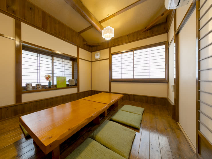 교토에서 개인실과 맛있는 음식을 제공하는 15 이자카야