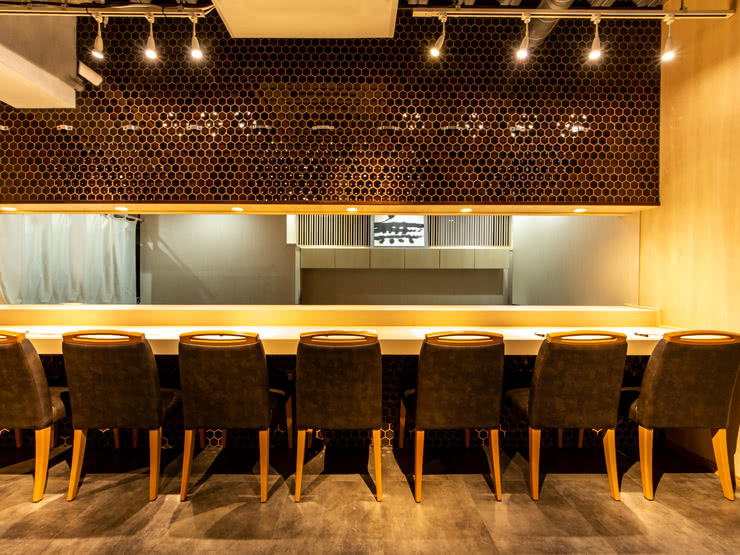 아카사카, 에비스, 롯본기에서 최고급 스시 레스토랑 14곳