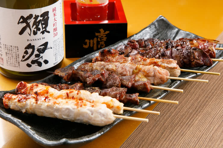 나고야 역 근처에서 술을 마실 수 있는 추천 장소 30곳