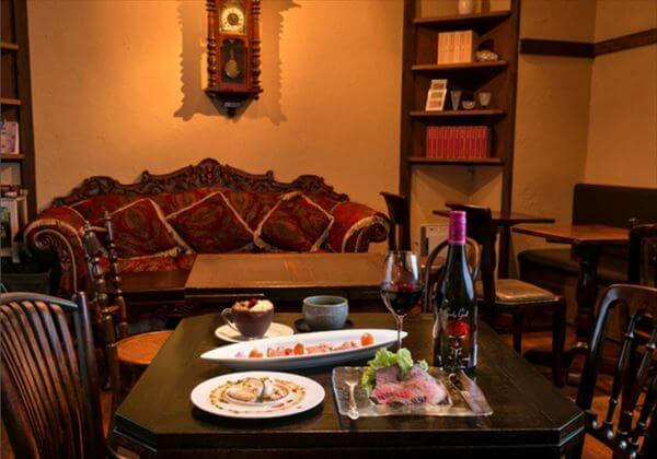 4. 新宿御苑ROMAN亭